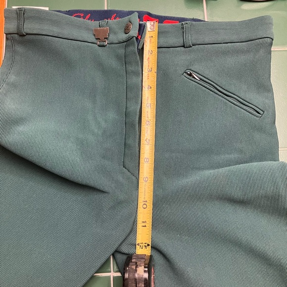 Equestrian green Gerry Schumacher riding pants in great condition. - Picture 4 of 5